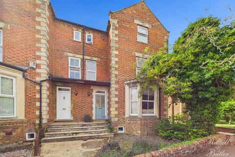 undefined, Chandos Road, Buckingham, Buckinghamshire, MK18