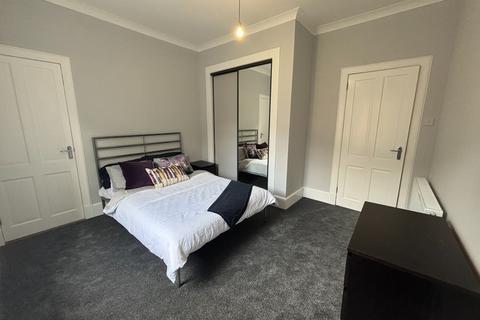 undefined, Cumbernauld Road, Dennistoun, Glasgow, G31