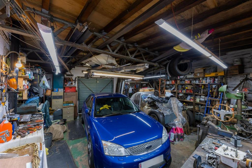 Double Garage