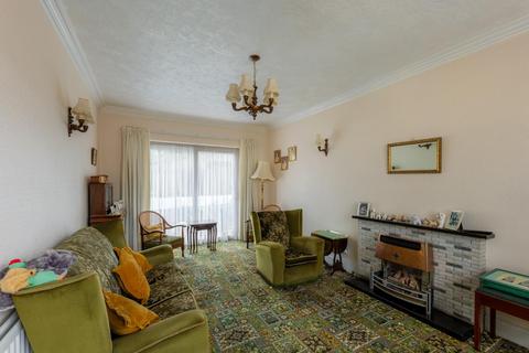 undefined, Unwin Crescent, Stourbridge, DY8 3UY