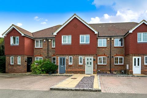 6 Kingswood Close, Ashford, TW15 1AA
