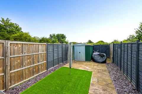 6 Kingswood Close, Ashford, TW15 1AA