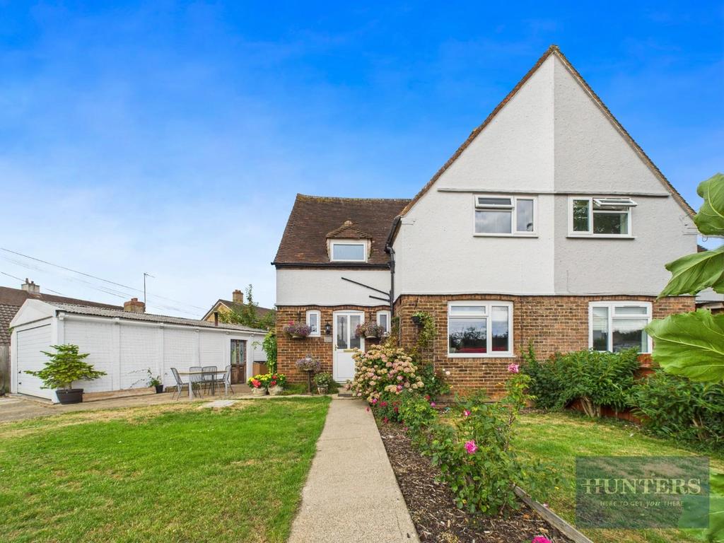 CAM02256 G0-PR0379-STILL045.jpg