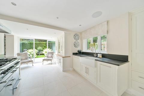 5 bedroom house for sale, St. Nicholas Crescent, Pyrford, GU22