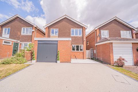 3 bedroom detached house for sale, Main Road, Meriden, CV7