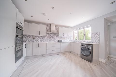 3 bedroom detached house for sale, Main Road, Meriden, CV7
