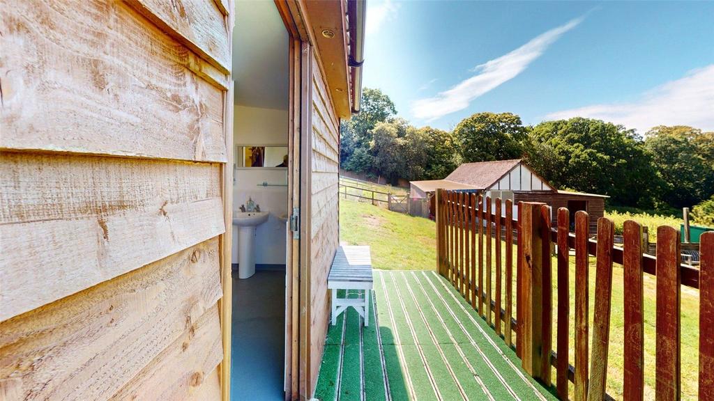 Toilet Block