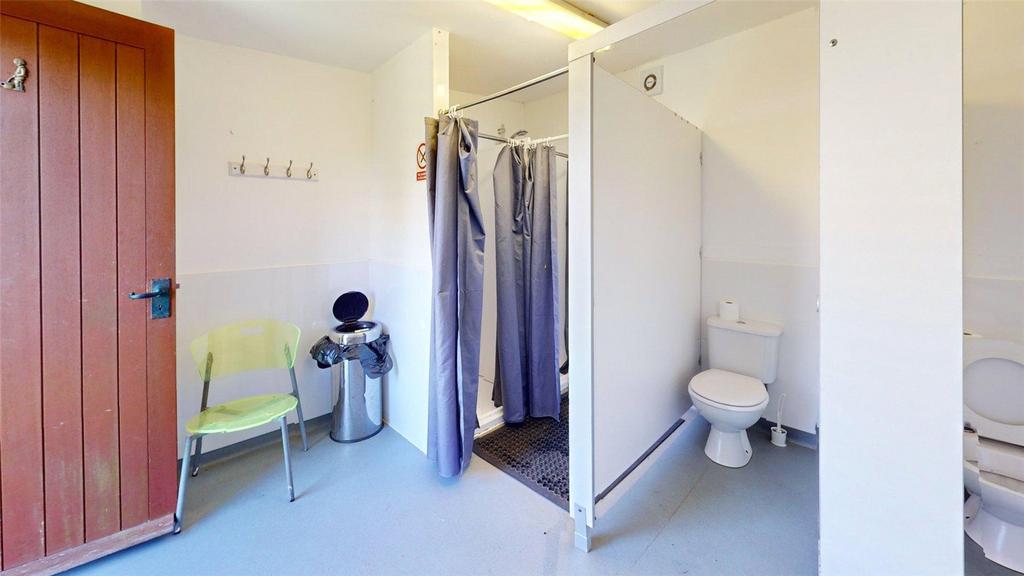 Toilet Block