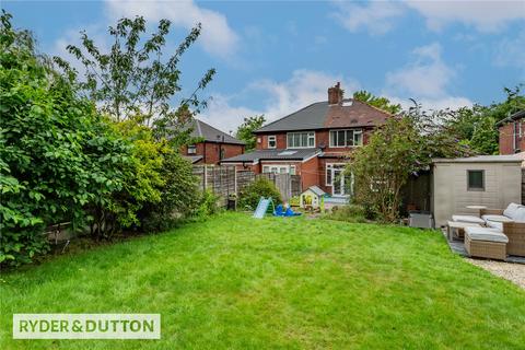 37 Broadway, Royton, Oldham, OL2 5DD