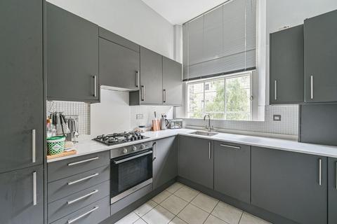 2 bedroom flat for sale, Godwin House, Woolwich, London, SE18