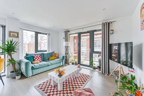 Flat 17, 1 Polytechnic Street, London, SE18 6PB