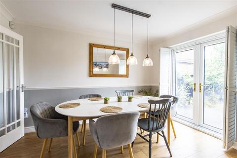 4 bedroom detached house for sale, Elton Close, North Wingfield, Chesterfield