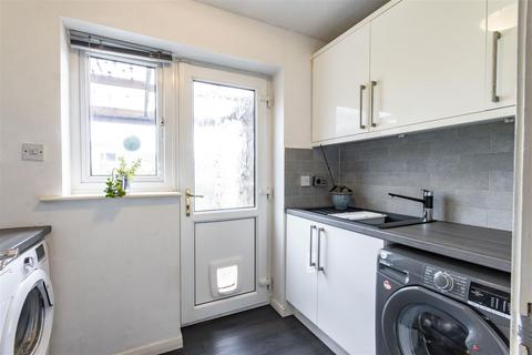 undefined, Elton Close, North Wingfield, Chesterfield
