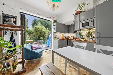 1 bedroom ground floor maisonette to rent, Priory Road, London, N8