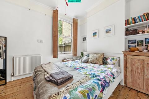 1 bedroom ground floor maisonette to rent, Priory Road, London, N8