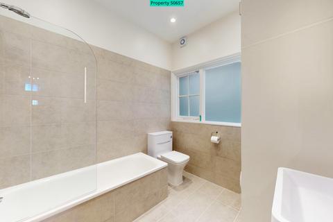 1 bedroom ground floor maisonette to rent, Priory Road, London, N8