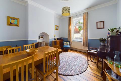 5 bedroom terraced house for sale, Beech Grove, Whitley Bay