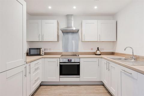 undefined, Chase Road, Epsom