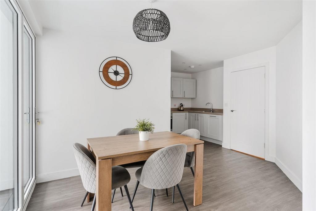 CHASE COURT (12).jpg