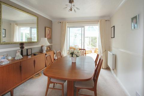 undefined, Keats Close, North Horsham