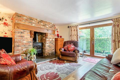undefined, Llandavenny, Magor, Caldicot