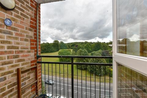 1 bedroom flat for sale, London Road, Brighton, East Sussex