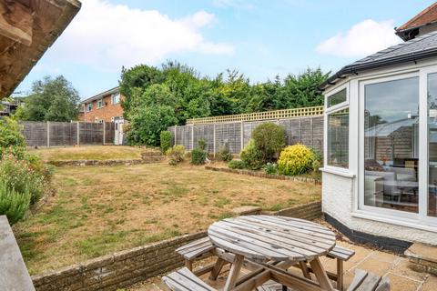 14 Binscombe Lane, Farncombe, Godalming, GU7 3PN