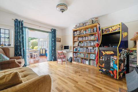 14 Binscombe Lane, Farncombe, Godalming, GU7 3PN