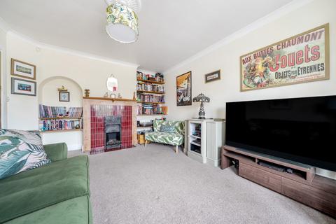 14 Binscombe Lane, Farncombe, Godalming, GU7 3PN