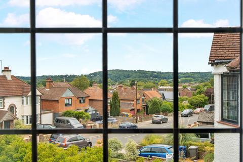 14 Binscombe Lane, Farncombe, Godalming, GU7 3PN
