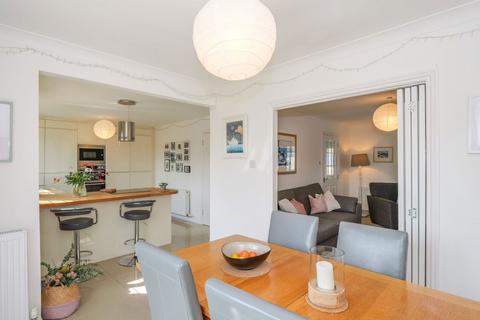 35 Longacre Road, Castle Douglas, DG7 3EF