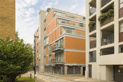 2 bedroom flat for sale, Monza Street, London E1W