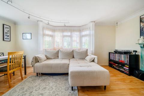 2 bedroom flat for sale, Audley Court, Audley Road, Ealing W5