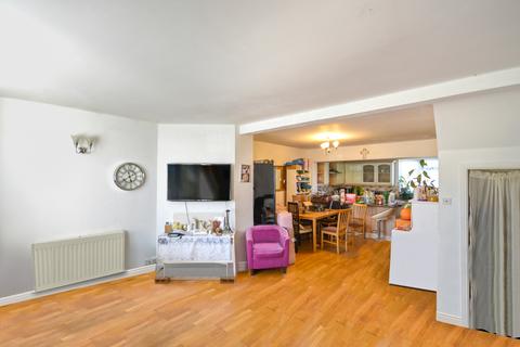 10 Forest Hill, Tilehurst, Reading, RG30 6XE