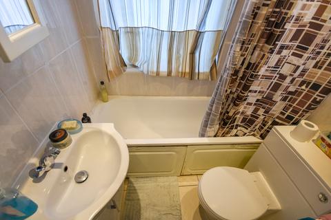 10 Forest Hill, Tilehurst, Reading, RG30 6XE