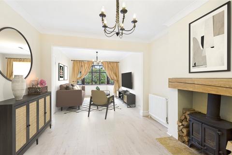 undefined, Horsell Way, Surrey GU21