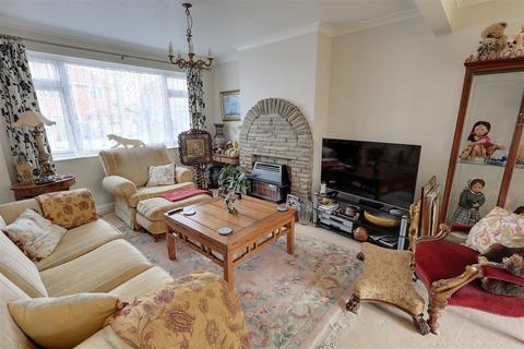 3 bedroom semi-detached house for sale, Dinglewell, Hucclecote, Gloucester