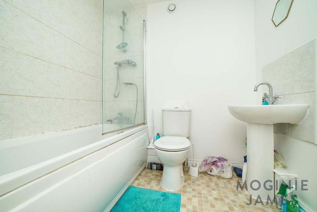 Apartment in Caerdydd - View 4