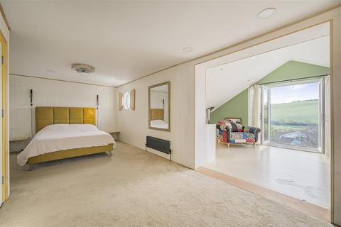 18 Chichester Crescent, Newquay, TR7 2LD