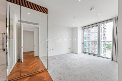 3 bedroom flat for sale, Capital Building, Embassy Gardens, 8 New Union Square, Nine Elms London, SW11