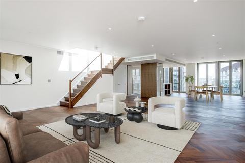 3 bedroom apartment for sale, Capital Building, Embassy Gardens, 8 New Union Square, Nine Elms, London, SW11