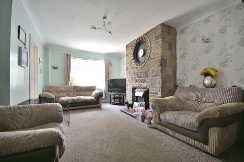 3 bedroom semi-detached house for sale, Rushcliffe Road, Hucknall
