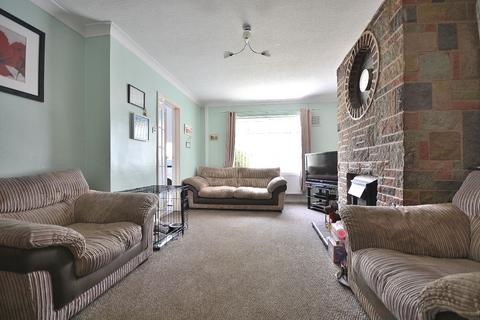 3 bedroom semi-detached house for sale, Rushcliffe Road, Hucknall