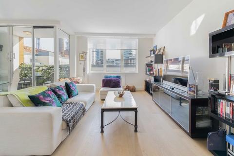 2 bedroom flat for sale, The Quadrangle, London SW10