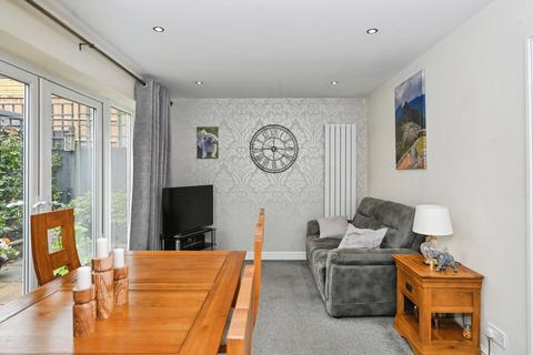 undefined, Henley Court, Merseyside WA10