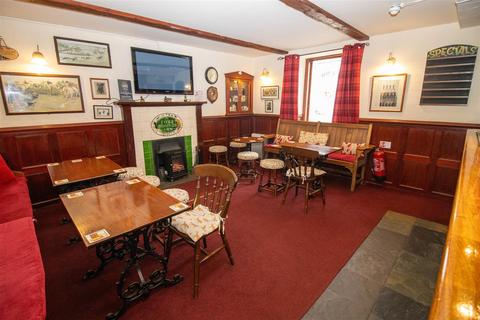 Terraced house for sale, Main Street, Denholm