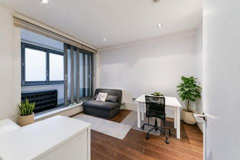1 bedroom apartment to rent, Slingsby Place, Covent Garden, WC2E