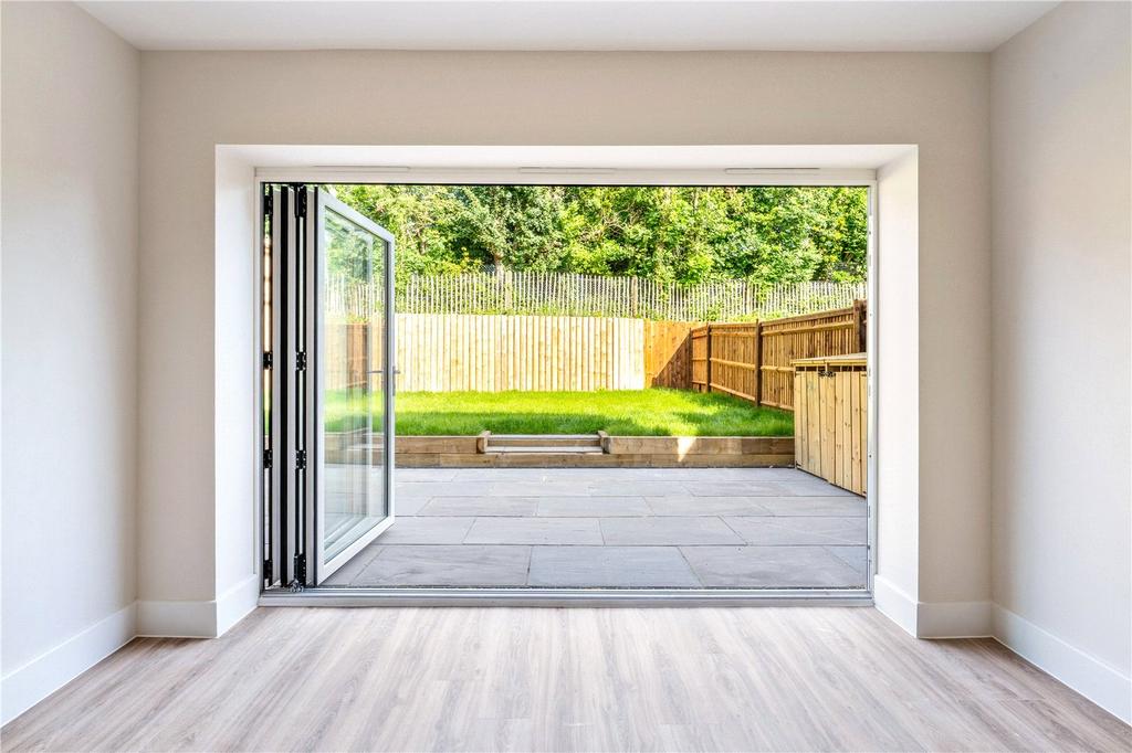 Access To Garden