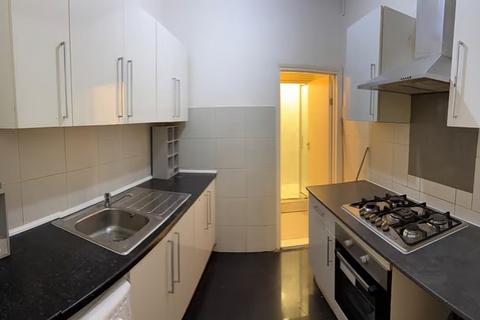 1 bedroom apartment to rent, Lea Bridge Road, London