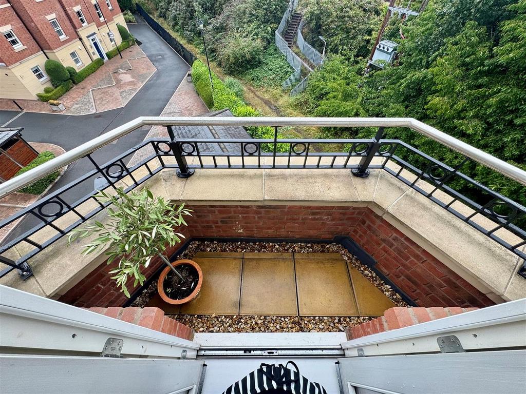 Balcony.jpg